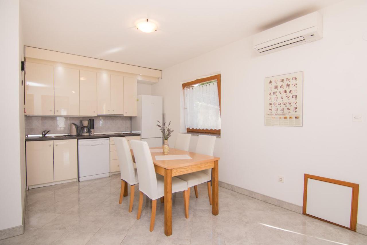 Apartmani Villa Kalinic نجيفيش المظهر الخارجي الصورة