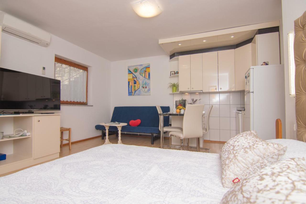 Apartmani Villa Kalinic نجيفيش المظهر الخارجي الصورة